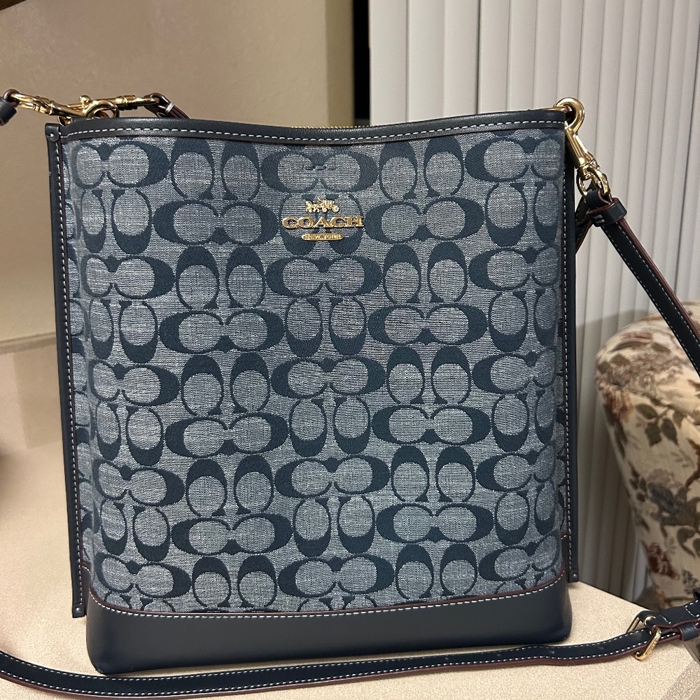 COACH Mollie Bucket Bag Signature Chambray Denim CH229 Navy Leather